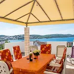 Pensionat Zana 3*