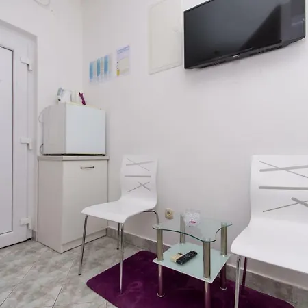 Guest house Zana Okrug Gornji